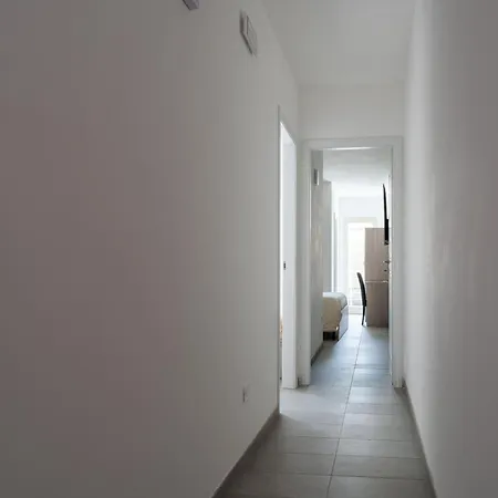 Lu Pinninu 3* Novoli